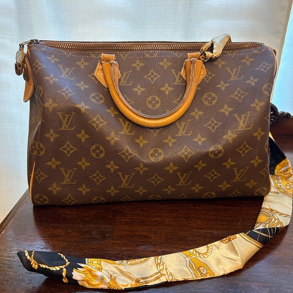 Louis Vuitton Vintage Authentic Speedy 35 Monogram Canvas Bag French Luggage Co - Picture 1 of 16